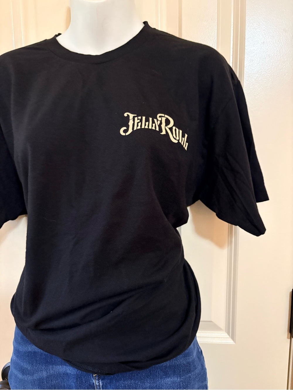 Jelly Roll for Vets. Unisex T-shirt Black (see back) size L, 100% cotton